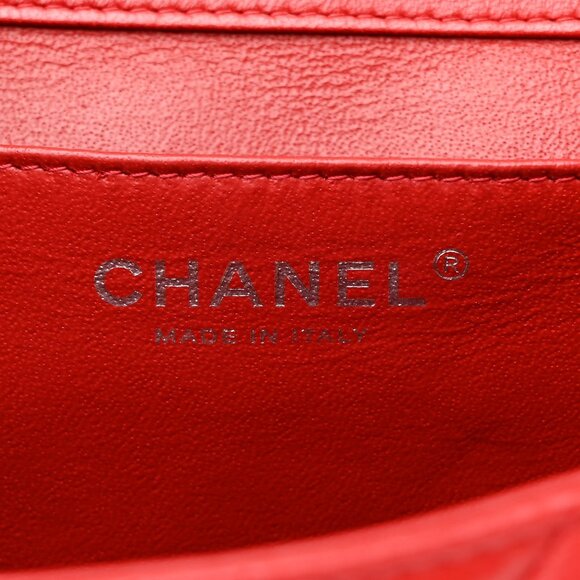 Chanel Lambskin Quilted Clutch with Chain Flap Red Shoulder Bag - Picture 5 of 8